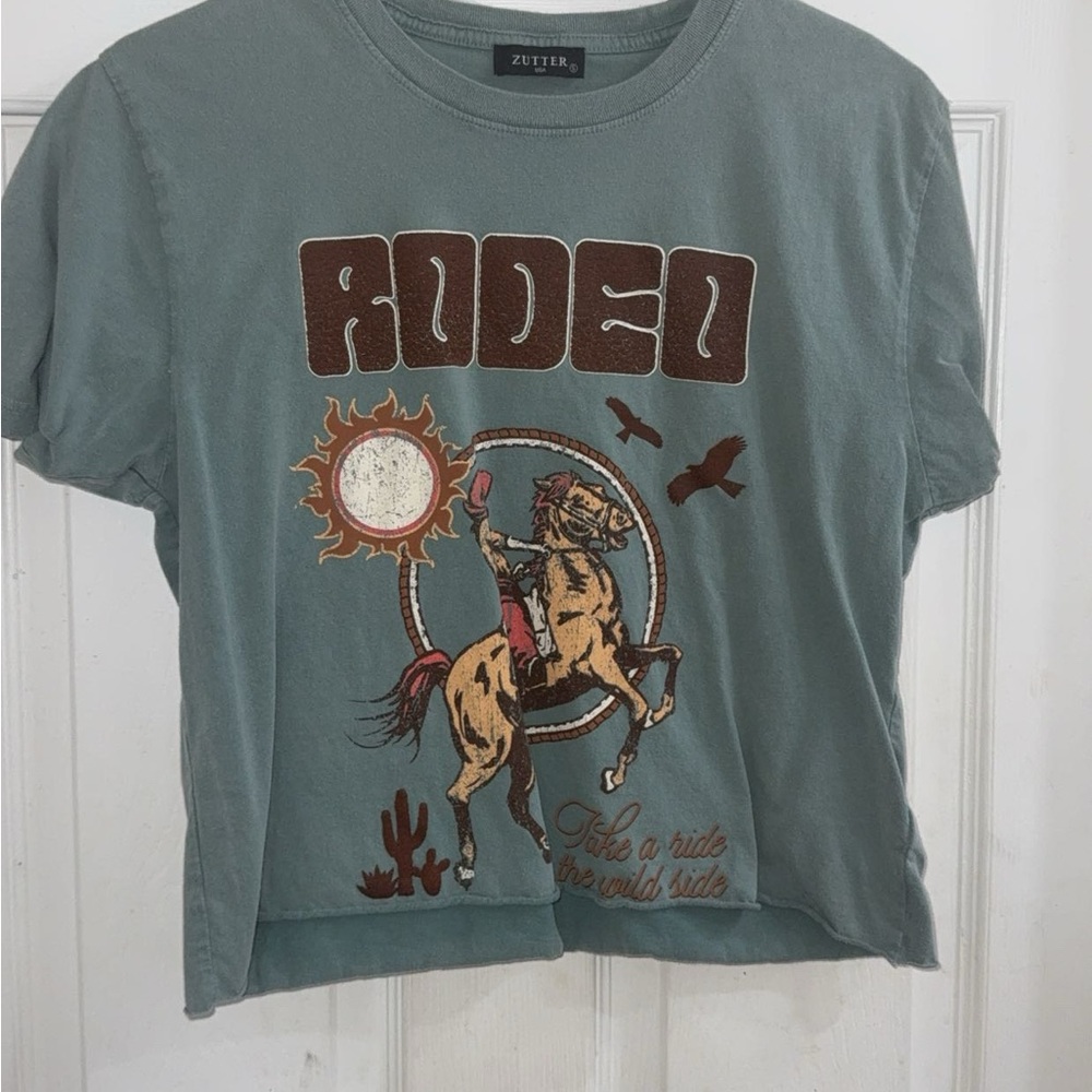 Crop Rodeo Graphic T-Shirt - Green